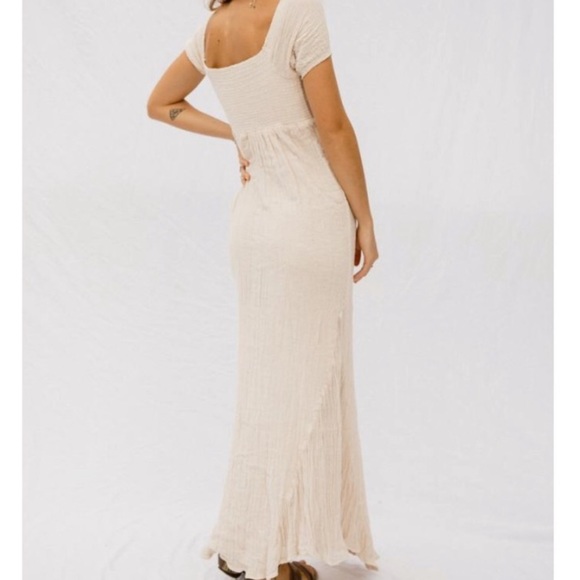 Jen’s Pirate Booty D’Amico Dress in White - Picture 4 of 5